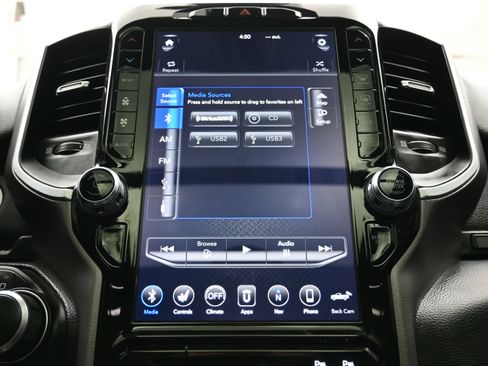 Used 2019 RAM 1500 Big Horn AWD/4WD image 32