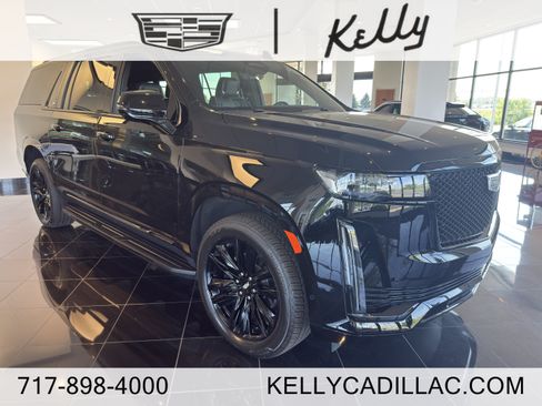 Certified 2022 Cadillac Escalade ESV Sport AWD/4WD image 1