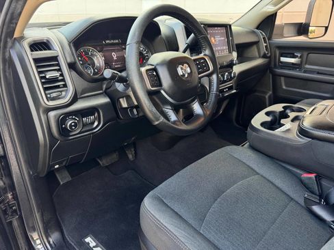 Used 2019 RAM 2500 Tradesman w/ Safety Group AWD/4WD image 11