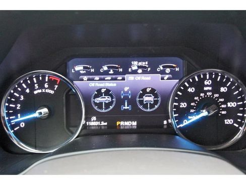 Used 2019 Ford Expedition Limited w/ Equipment Group 301A RWD image 14