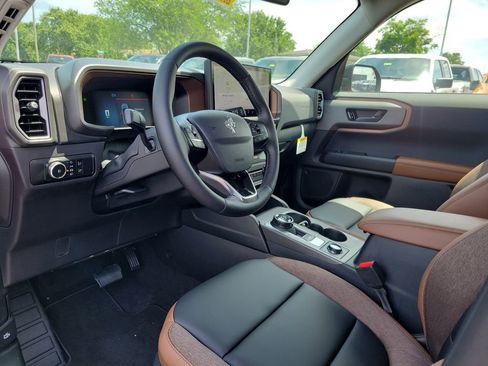 New 2026 Ford Bronco Sport Outer Banks AWD/4WD image 21