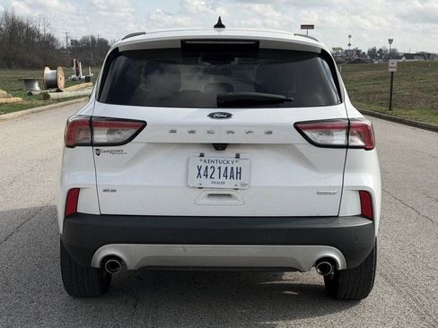 Used 2020 Ford Escape SE image 37