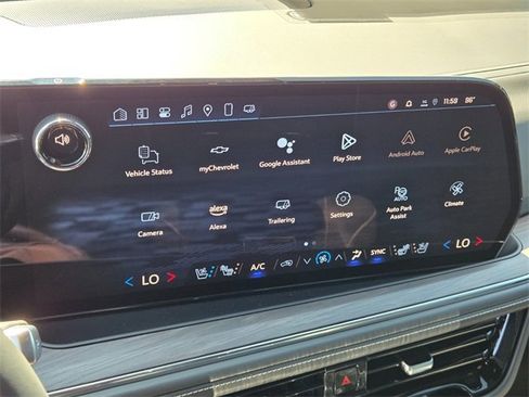 New 2025 Chevrolet Suburban Premier image 12