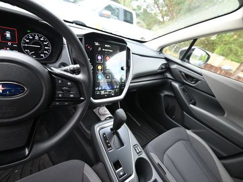 Used 2025 Subaru Crosstrek 2.5i Premium AWD/4WD image 8