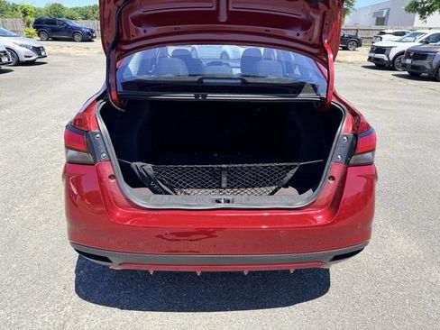 New 2025 Nissan Versa SV w/ Trunk Package FWD image 12