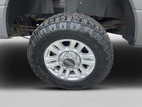 Used 2019 Ford F250 XL w/ STX Appearance Package AWD/4WD image 10