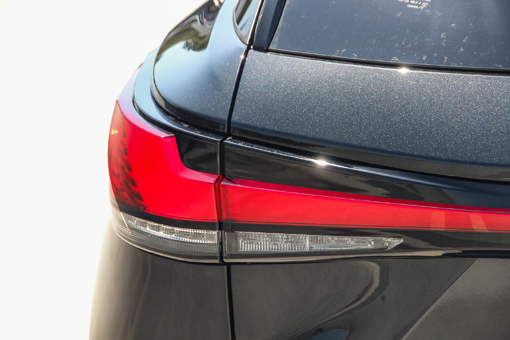 New 2026 Lexus RX 450h AWD w/ Convenience Package image 7