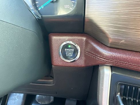 Used 2022 Ford Expedition Max Limited AWD/4WD image 6