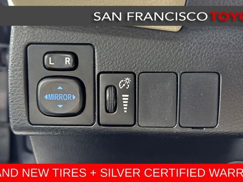 Certified 2016 Toyota Corolla LE image 31