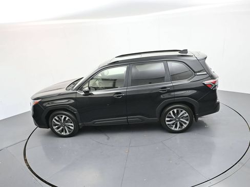 Certified 2025 Subaru Forester Touring w/ Popular Package - Touring AWD/4WD image 28