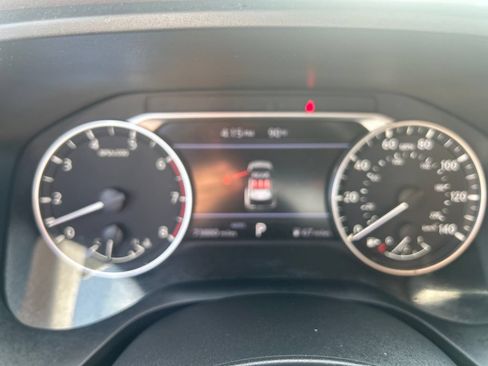 Used 2023 Nissan Rogue SV w/ SV Premium B Package AWD/4WD image 17