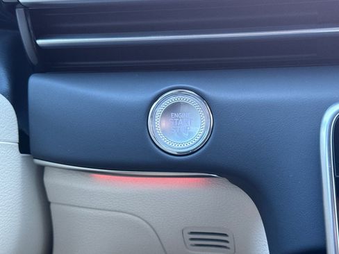 New 2025 Genesis GV80 3.5T Prestige image 22