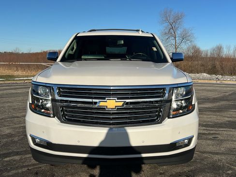 Used 2019 Chevrolet Suburban Premier image 8