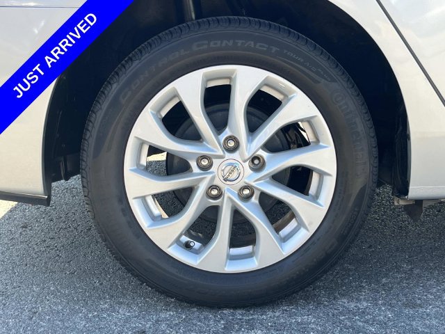 Used 2018 Nissan Sentra SV FWD image 11