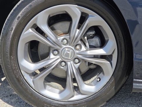 Used 2024 Honda Accord EX image 12