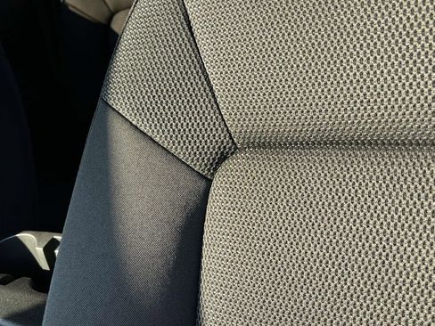 New 2026 Chevrolet Colorado LT image 18