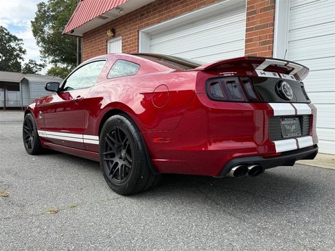 Used 2014 Ford Mustang Shelby GT500 w/ SVT Track Pack image 21