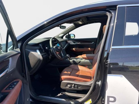 New 2026 Cadillac XT5 Premium Luxury w/ Driver Assist Package FWD image 17
