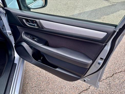 Used 2018 Subaru Legacy 2.5i Premium w/ Eyesight & BSD & Rcta & HBA image 10