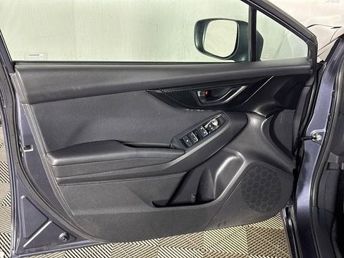 Used 2017 Subaru Impreza 2.0i AWD/4WD image 10