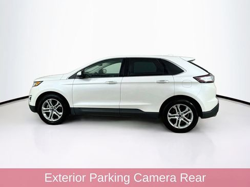 Used 2018 Ford Edge Titanium w/ Technology Package FWD image 4