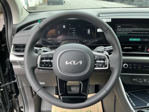 New 2026 Kia Carnival SX FWD image 16