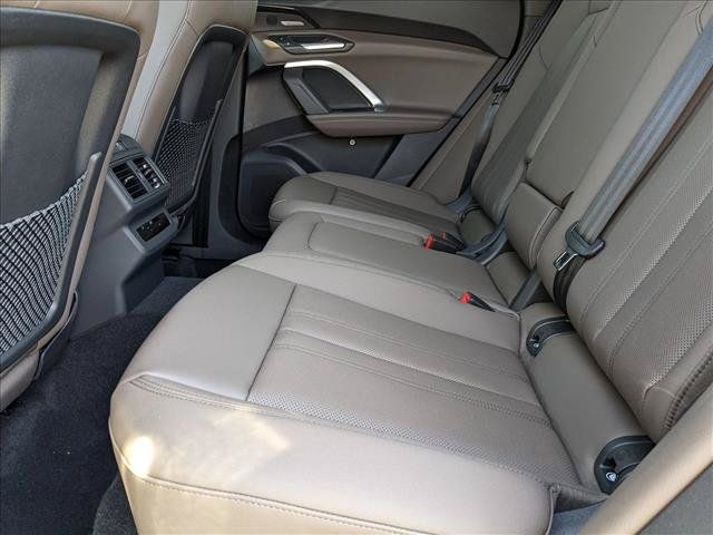 New 2025 Audi Q5 Premium w/ Premium Plus AWD/4WD image 15