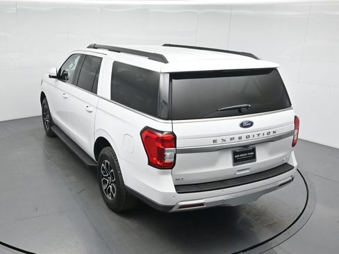 Used 2024 Ford Expedition Max XLT image 44