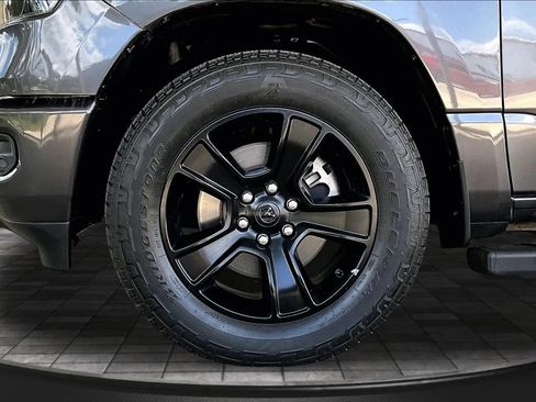 Used 2021 RAM 1500 Big Horn RWD image 31