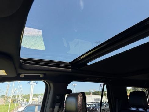 Used 2019 Ford Expedition Limited w/ Equipment Group 303A AWD/4WD image 35