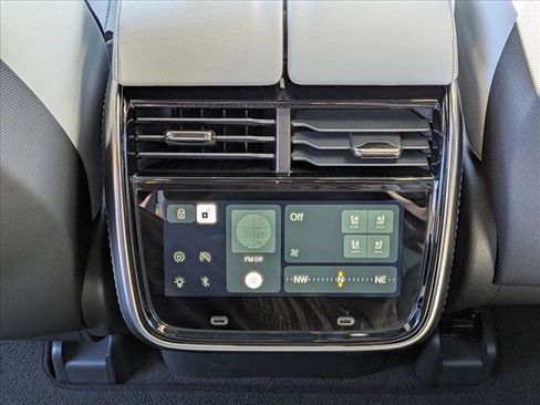 Used 2025 Rivian R1S Adventure image 17