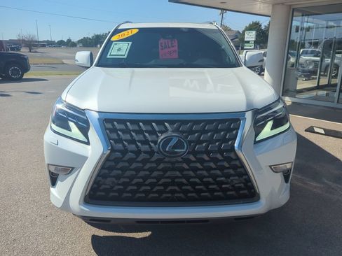 Used 2021 Lexus GX 460 Premium w/ Premium Package AWD/4WD image 2