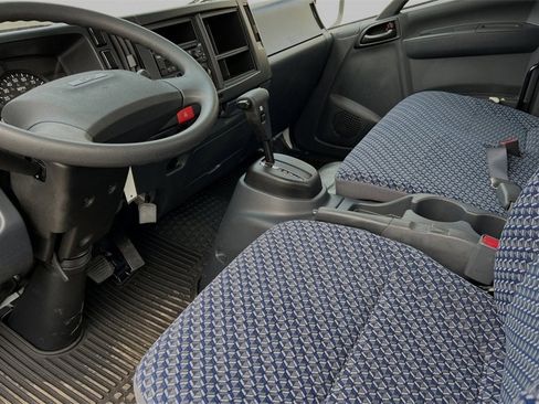 New 2025 Chevrolet Low Cab Forward 5500XG image 10