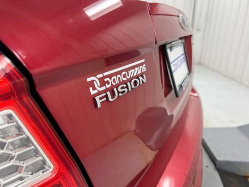 Used 2010 Ford Fusion SE FWD image 24