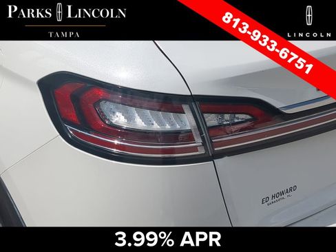 Used 2023 Lincoln Nautilus Black Label image 10