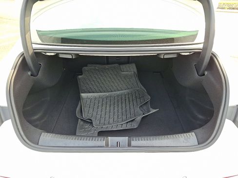 Certified 2025 Mercedes-Benz CLA 250 4MATIC image 29