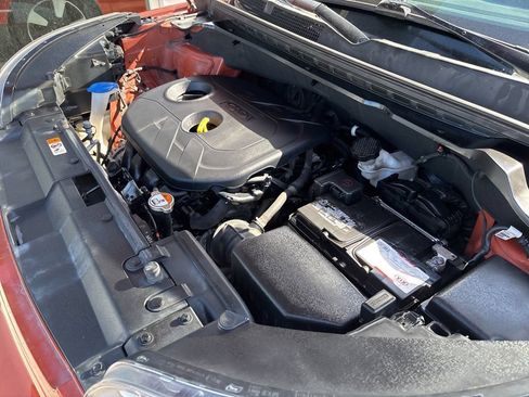 Used 2018 Kia Soul + FWD image 17