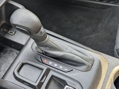 Used 2023 Chevrolet Colorado W/T image 14