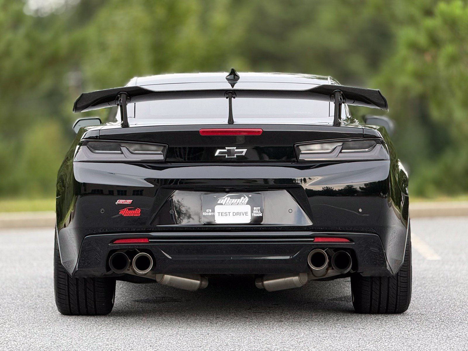 Used 2016 Chevrolet Camaro SS RWD image 6