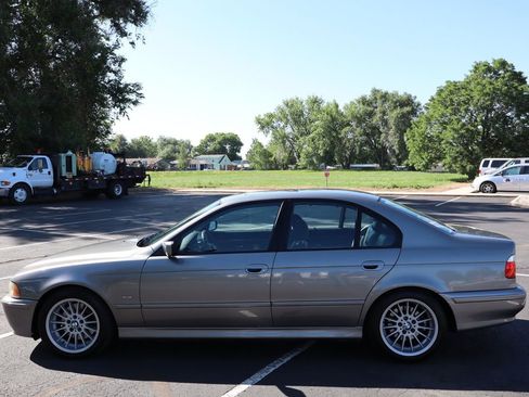 Used 2002 BMW 540i 540i image 9