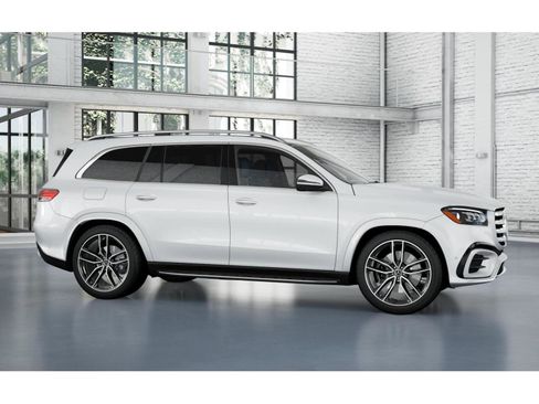 New 2026 Mercedes-Benz GLS 580 4MATIC image 14