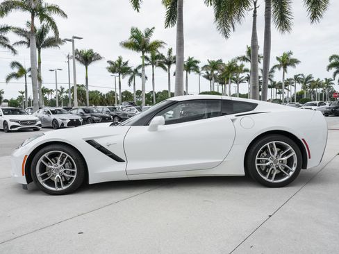Used 2014 Chevrolet Corvette Stingray Coupe RWD image 7