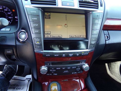 Used 2010 Lexus LS 460 Base AWD 4dr Sedan image 33