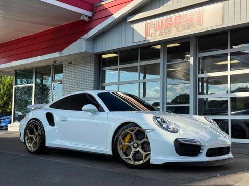 Used 2015 Porsche 911 Turbo S image 1