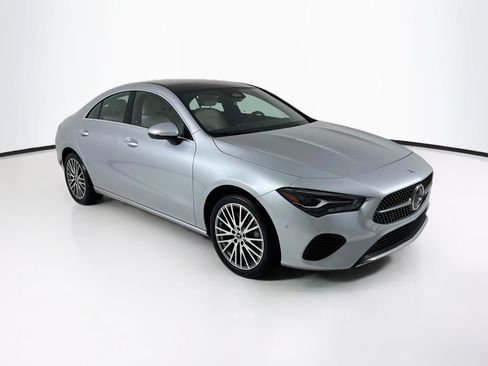 Used 2026 Mercedes-Benz CLA 250 image 1