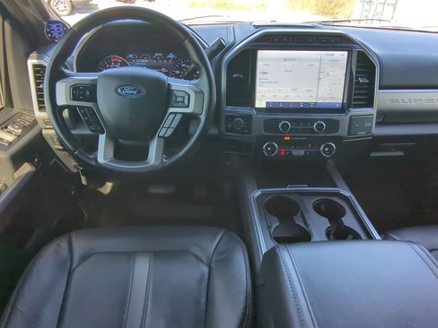 Used 2022 Ford F350 Platinum w/ FX4 Off-Road Package image 14