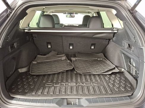 Used 2023 Subaru Outback Limited AWD/4WD image 28