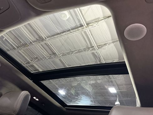 Used 2024 Ford F150 Platinum w/ Equipment Group 703A Plus image 33