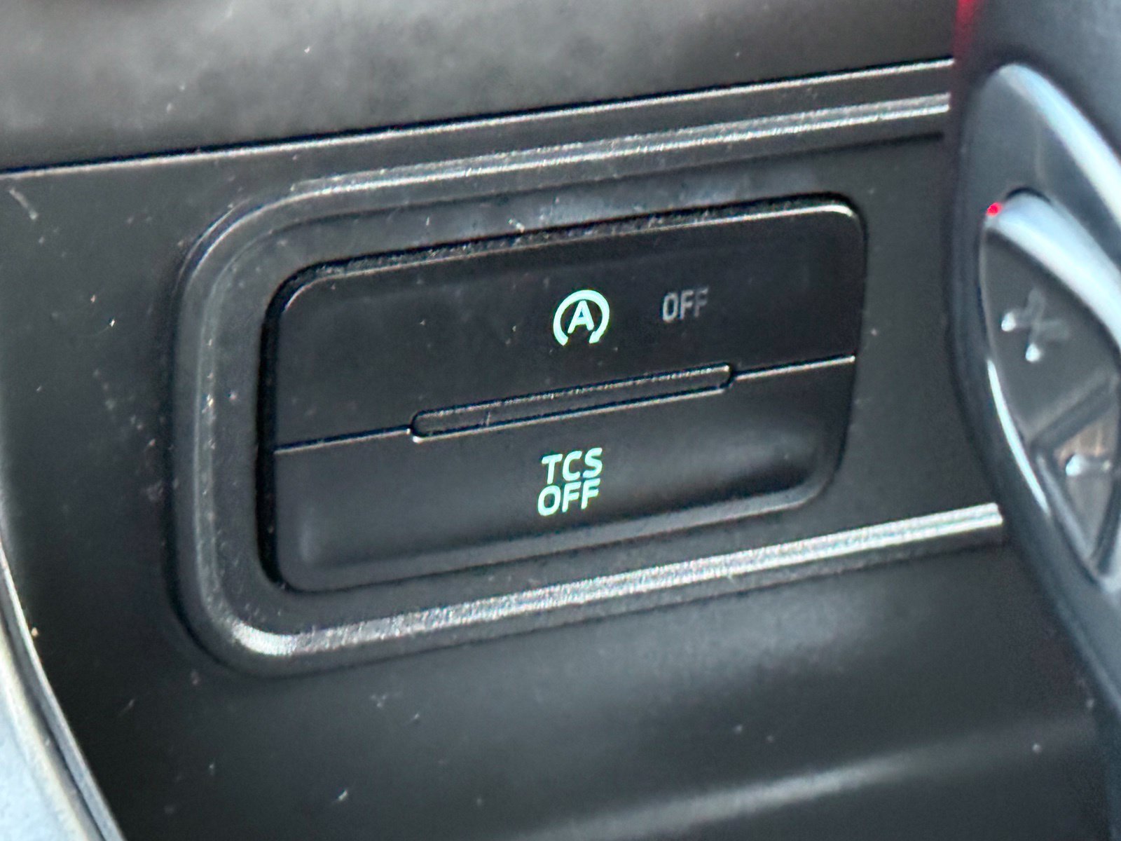 Used 2020 Ford EcoSport SE FWD image 23