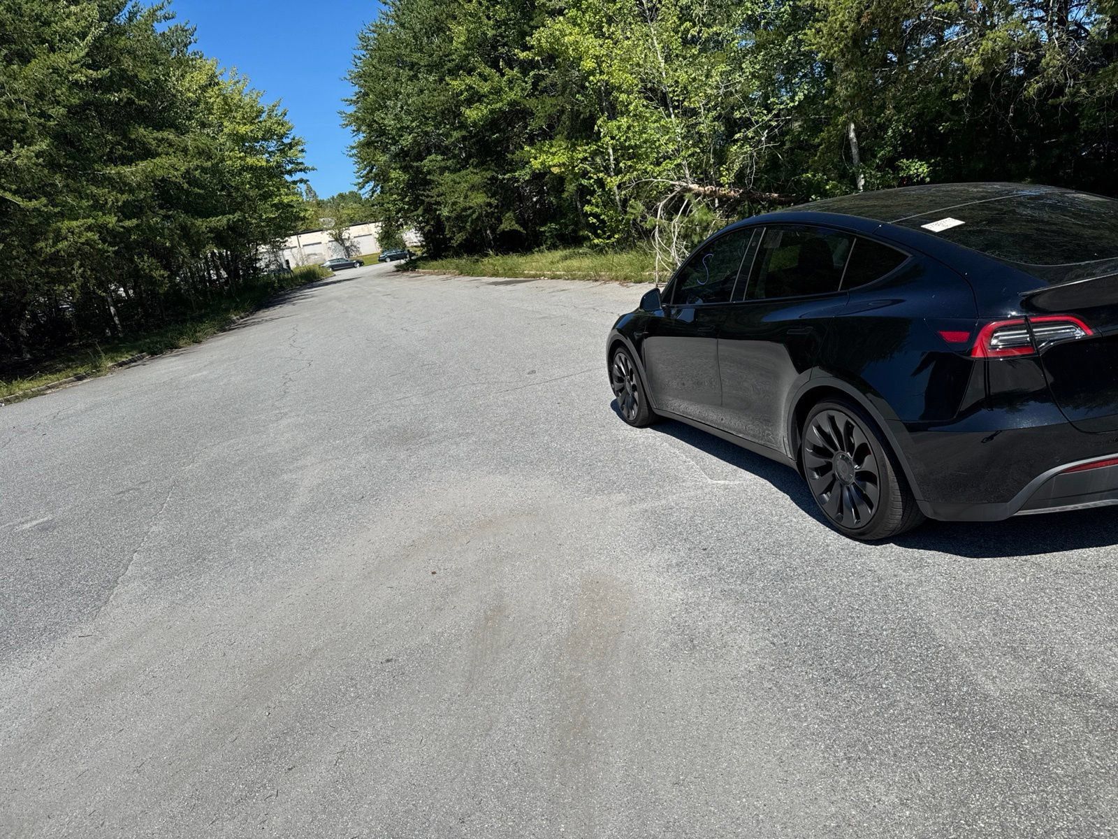 Used 2022 Tesla Model Y Performance AWD/4WD image 3